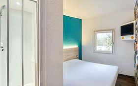 Hotelf1 Antibes Sophia Antipolis